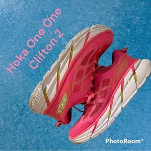 🏃‍♀️🚶🏽‍♀️Hoka One One Clifton 2 Size 6.5 light as a feather 🪶🪶